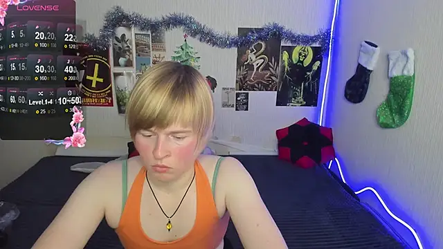 Cattie w  online show from January 9, 1:19 am