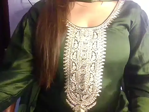 Snapshot of LOVELY_SUKOON chatting on October 21, 10:05 am LOVELY SUKOON online show from October 21, 10:05 am