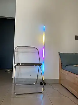 POS001 online show from October 15, 4:56 am