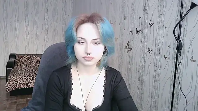 LeisaHopperstad online show from March 14, 2:11 pm