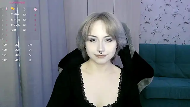LeisaHopperstad online show from June 3, 2:33 pm