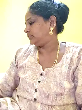 navyasree143 online show from October 7, 3:14 am