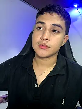 loki32men online show from October 25, 5:04 am