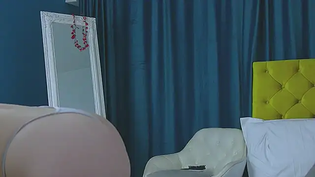 RubyHills online show from February 15, 5:04 am