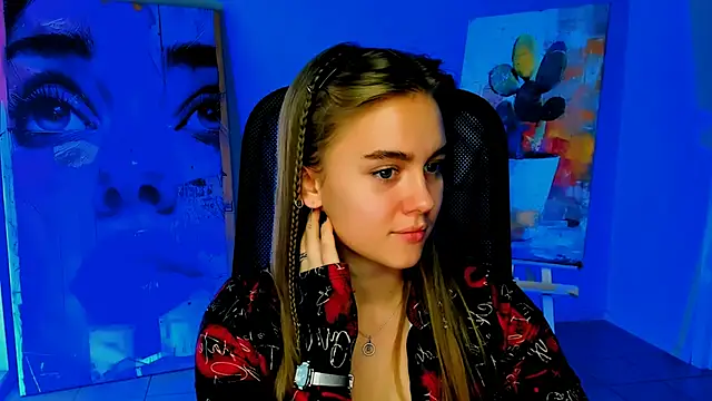 JuneWoods online show from October 15, 6:35 am