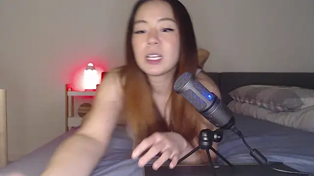 blueburrypie online show from October 16, 2:18 pm