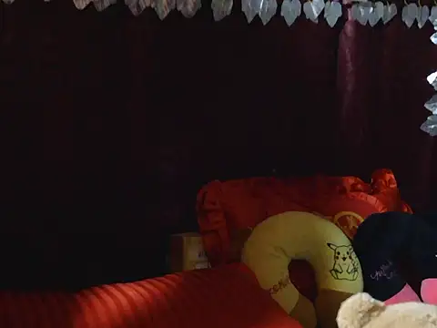 Kristinalui online show from October 8, 6:22 am