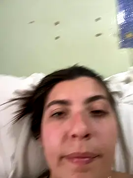 Snapshot of larj021bb chatting on November 13, 3:55 pm larj021bb online show from November 13, 3:55 pm