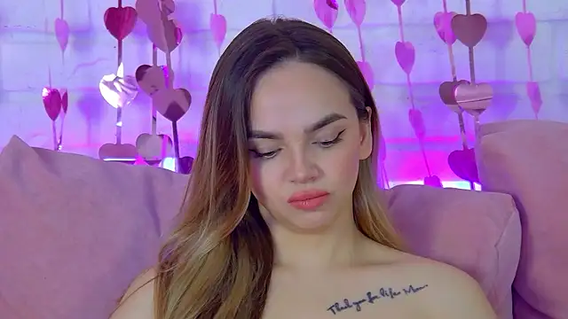 Snapshot of AnitaVenture chatting on February 12, 4:18 am AnitaVenture online show from February 12, 4:18 am