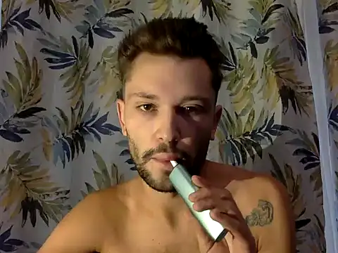 Snapshot of babykriss chatting on September 30, 10:09 am babykriss online show from September 30, 10:09 am