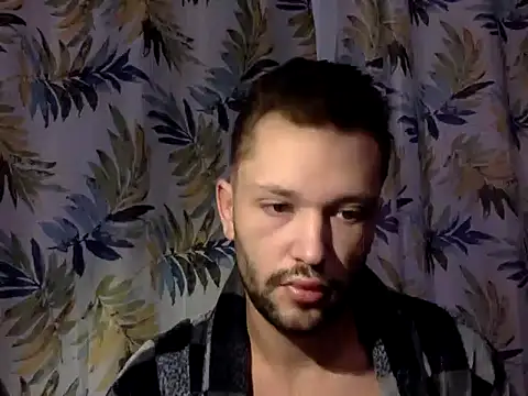 Snapshot of babykriss chatting on October 3, 7:49 am babykriss online show from October 3, 7:49 am