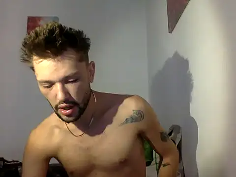 Snapshot of babykriss chatting on October 8, 9:29 am babykriss online show from October 8, 9:29 am