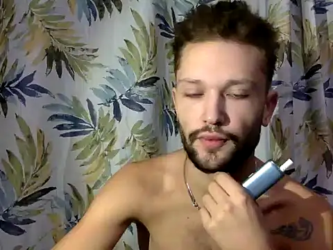 Snapshot of babykriss chatting on October 16, 10:16 am babykriss online show from October 16, 10:16 am