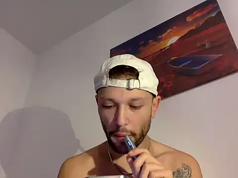 Snapshot of babykriss chatting on October 22, 9:31 am babykriss online show from October 22, 9:31 am