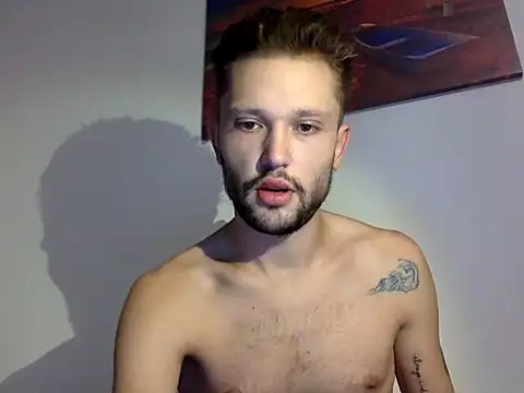 Snapshot of babykriss chatting on October 29, 3:58 pm babykriss online show from October 29, 3:58 pm