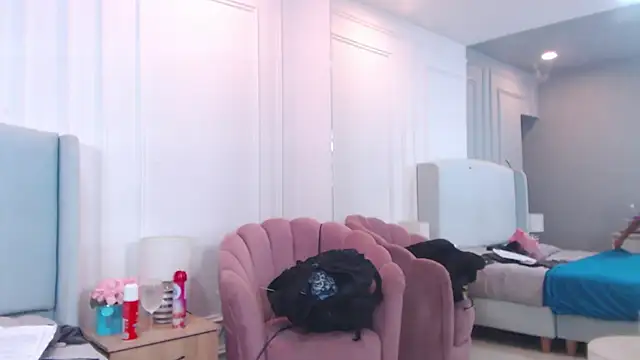 ChantalGarner online show from November 21, 12:59 pm