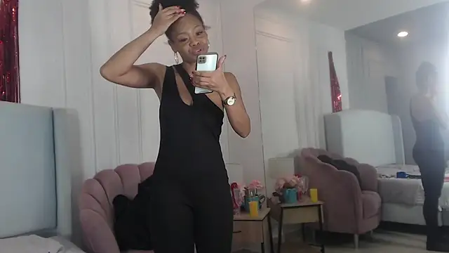 ChantalGarner online show from February 11, 1:05 pm