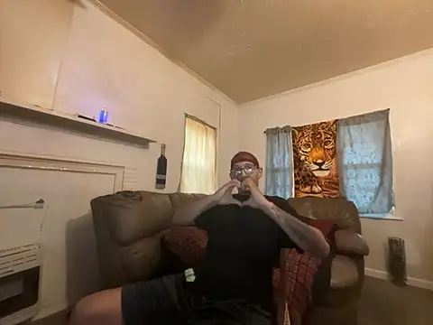 ThrowedWorldWide online show from February 21, 6:42 pm