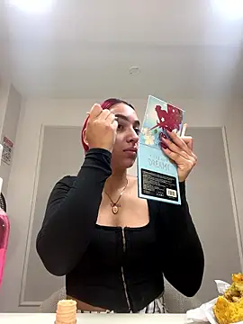 theladymonserrateshow online show from January 19, 11:47 am