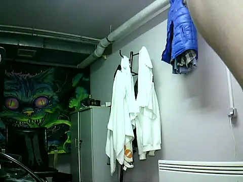 krerem online show from October 23, 3:11 pm