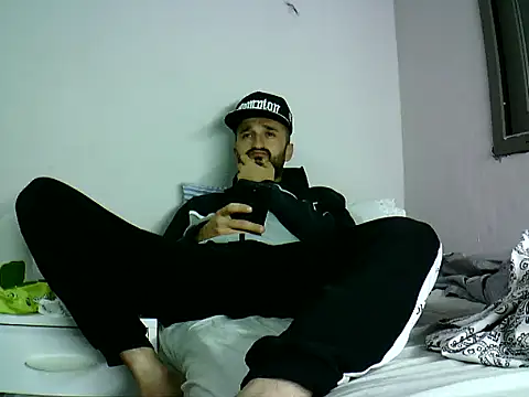 krerem online show from October 25, 3:51 pm