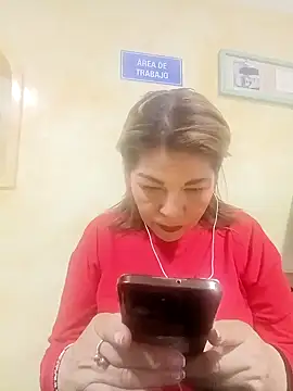 Snapshot of VANESSA__01 chatting on October 11, 2:26 pm VANESSA 01 online show from October 11, 2:26 pm