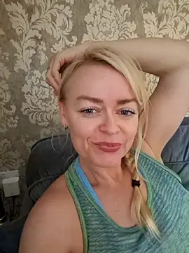 demidelightfulxx online show from October 23, 12:37 pm