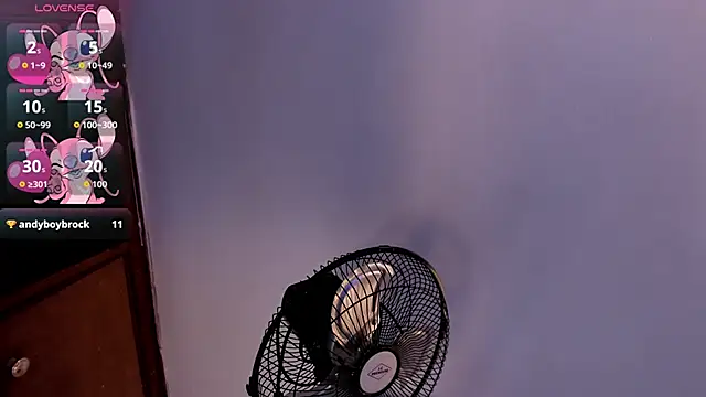 Caroline Millerr online show from November 7, 8:31 pm