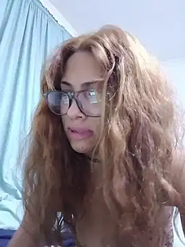 Snapshot of Sexyyeyes244 chatting on May 4, 5:31 pm Sexyyeyes244 online show from May 4, 5:31 pm