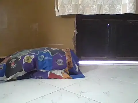 Snapshot of SEXY_MALIAN chatting on February 6, 11:02 am SEXY MALIAN online show from February 6, 11:02 am