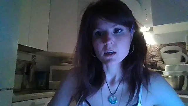 Snapshot of Arivonne chatting on March 20, 10:47 pm Arivonne online show from March 20, 10:47 pm