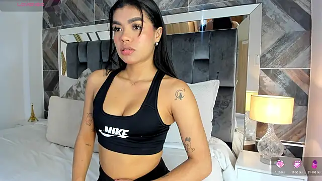 NaylaGrey online show from January 15, 12:32 pm