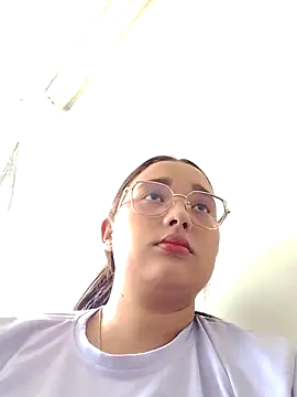 young dairy01 online show from September 30, 1:38 pm