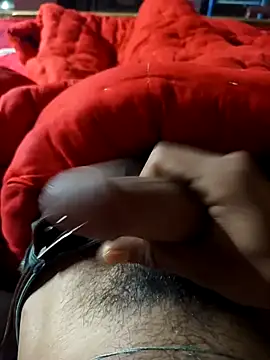 Snapshot of WrongAngle30 chatting on February 8, 3:43 am WrongAngle30 online show from February 8, 3:43 am