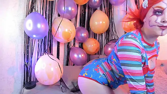 MAGIC VERA online show from October 31, 1:23 pm