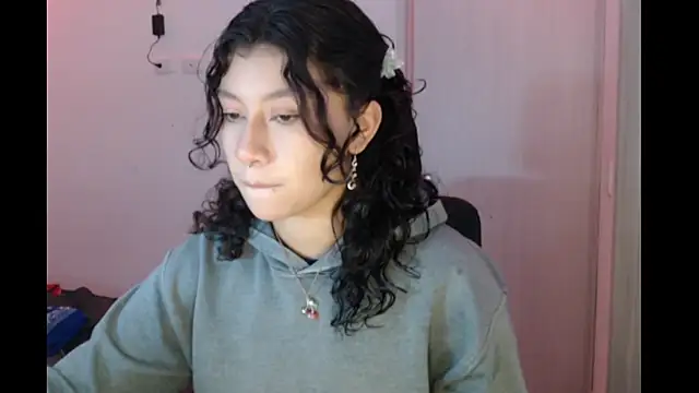 Ivonnybonn online show from November 30, 1:42 am