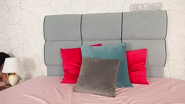 AngieBrookk online show from November 26, 8:48 am