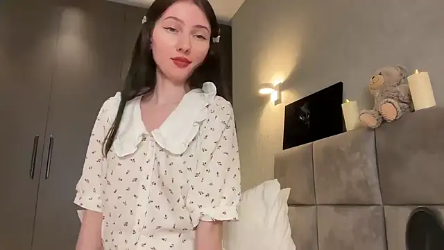 AnaMoonlight online show from March 7, 8:55 am