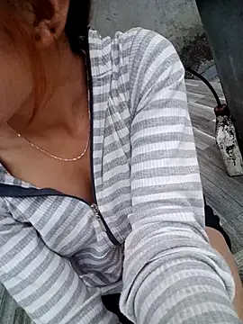 nhinhi-sexy online show from October 23, 10:14 am