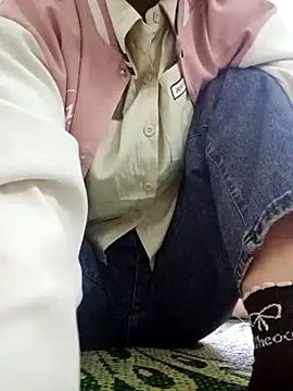 nhinhi-sexy online show from November 19, 12:32 am