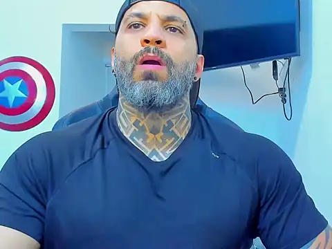 JoshRigby online show from December 1, 8:03 pm