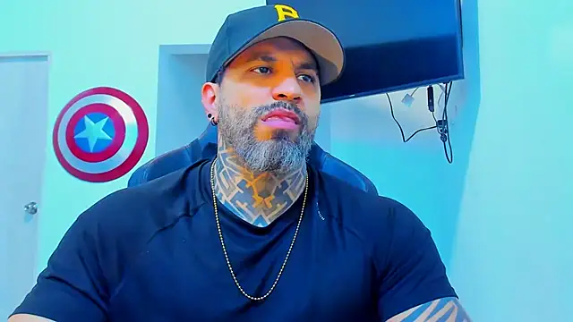 JoshRigby online show from January 18, 7:28 pm