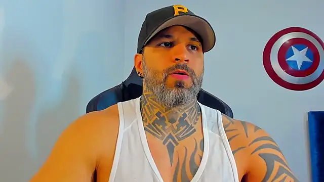 JoshRigby online show from April 8, 7:25 pm