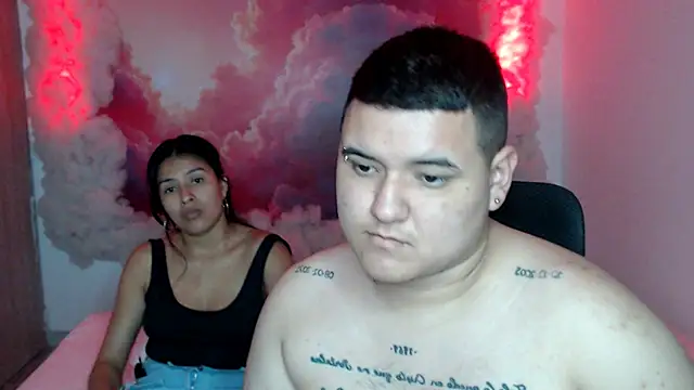 Charly and laura online show from October 18, 7:03 pm