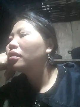 bree-zz online show from October 25, 9:42 pm