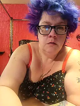 Snapshot of violentviolet68 chatting on January 16, 2:54 pm violentviolet68 online show from January 16, 2:54 pm