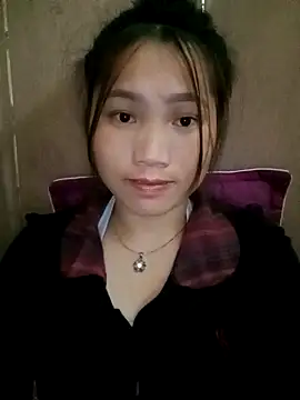 min-xinh online show from October 24, 9:38 am