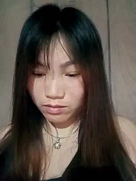 min-xinh online show from March 14, 3:28 pm