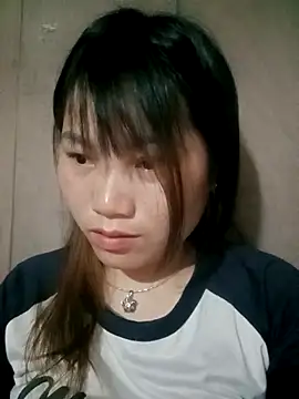 min-xinh online show from March 29, 8:53 pm