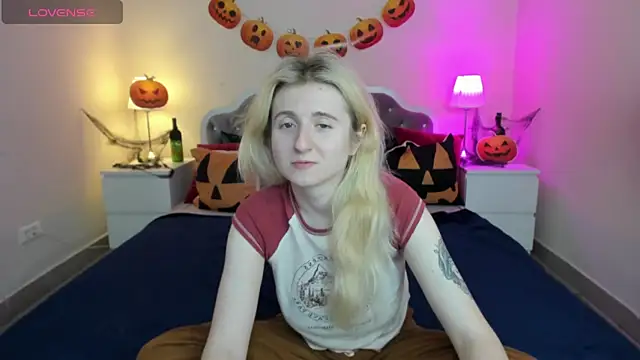 CamillaDreamer online show from October 30, 5:57 pm